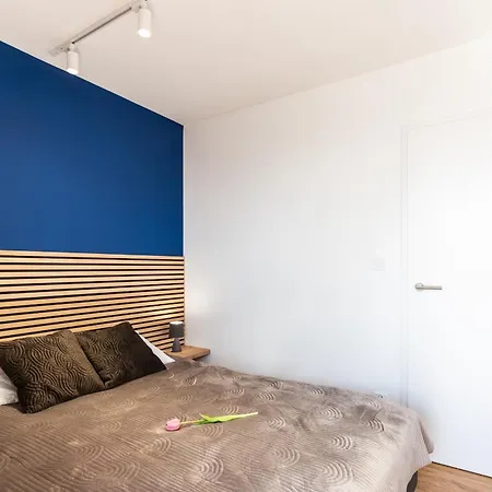 Lighthouse 06 Surfingbird Апартаменты *